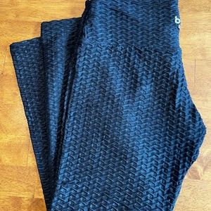 Booty by Brabants Curvy Little Black Leggings